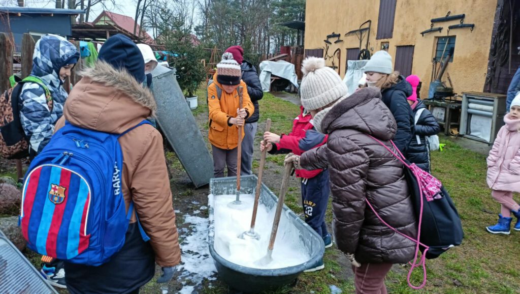 Zagroda Edukacyjna ,,Świerkowe Zacisze"