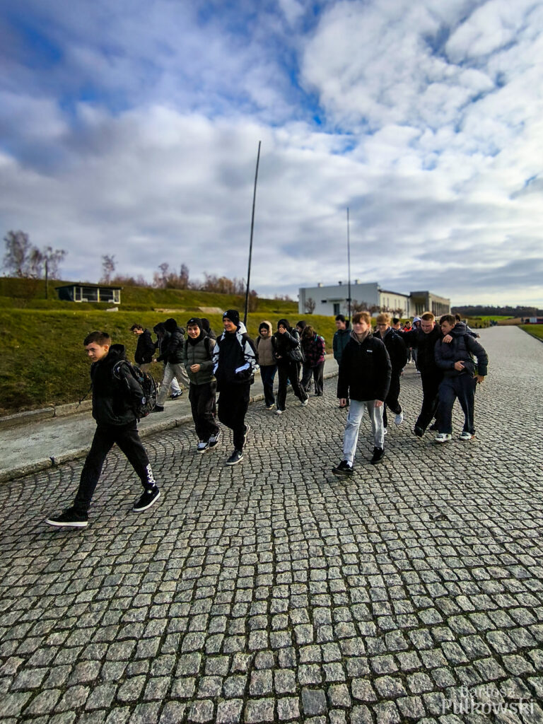 Muzeum
Gross Rosen z Rogoźnicy.