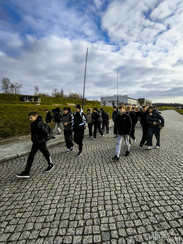 Muzeum
Gross Rosen z Rogoźnicy.