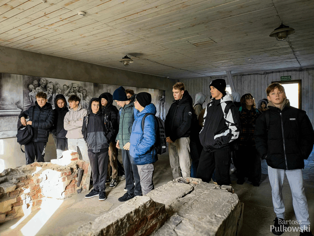 Muzeum
Gross Rosen z Rogoźnicy.