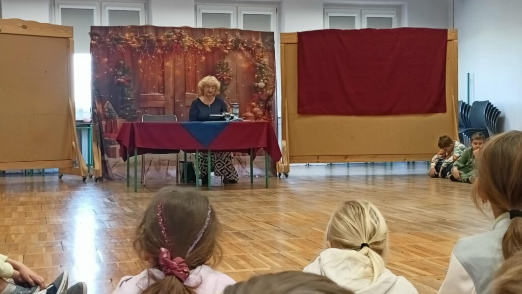 spotkanie z lokalną poetką, panią Barbarą Guszałą.