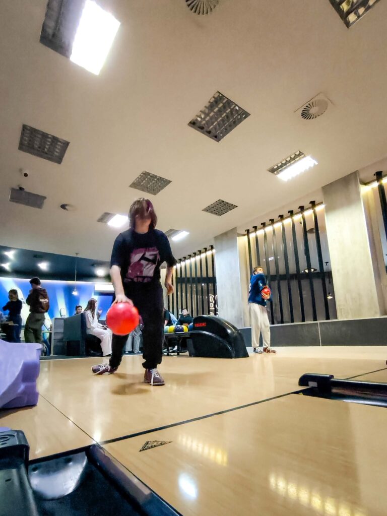 klasa 8 na lodowisku i kręgielni