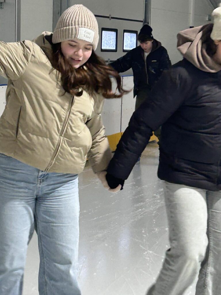 klasa 8 na lodowisku i kręgielni