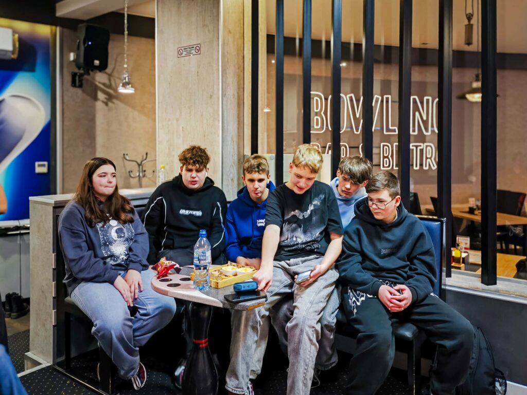 klasa 8 na lodowisku i kręgielni