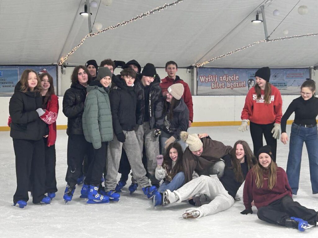 klasa 8 na lodowisku i kręgielni