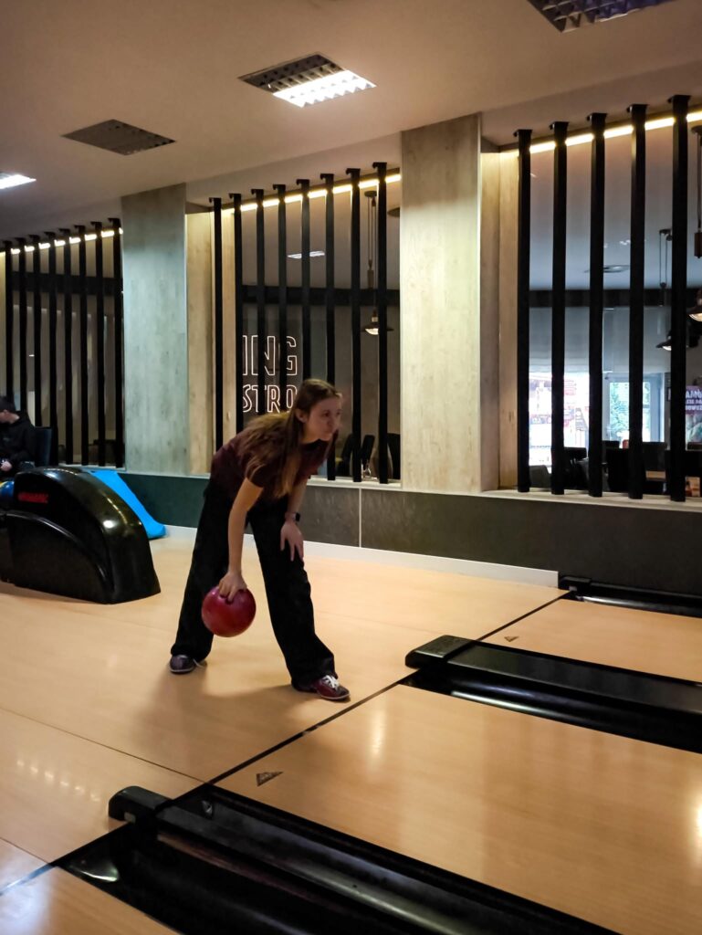 klasa 8 na lodowisku i kręgielni