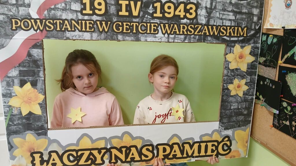 Żonkile #Łączynaspamięć