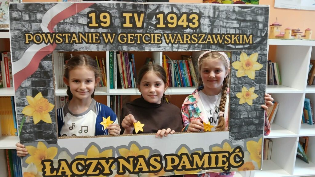 Żonkile #Łączynaspamięć