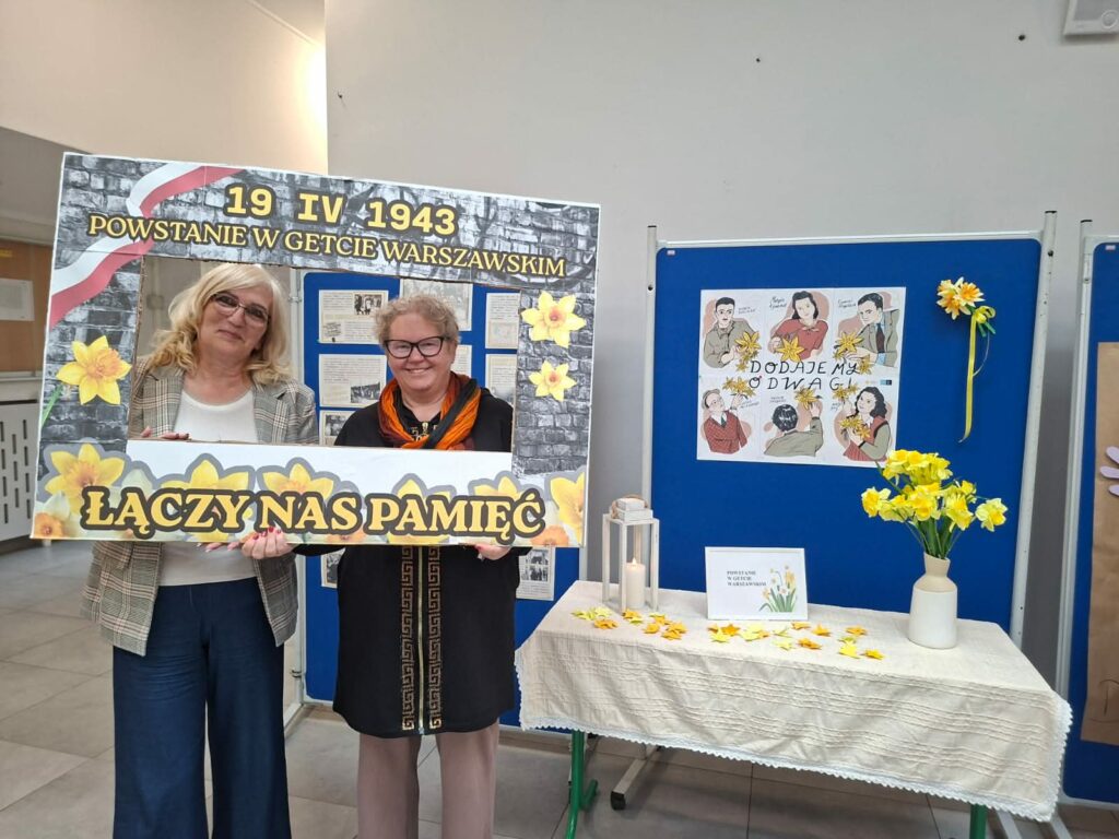 Żonkile #Łączynaspamięć